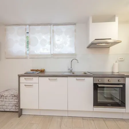 Luky Apartmán Zadar