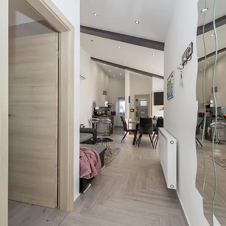 Luky Apartment
